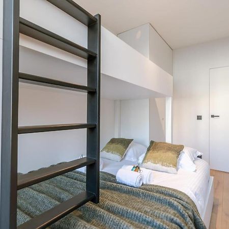 Stunning And Modern Apartment With Sunny Balcony Knokke-Heist Bagian luar foto